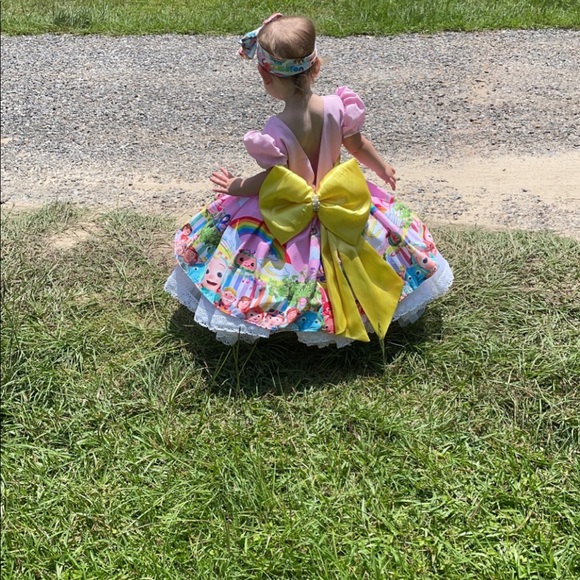 Cocomelon 2 Piece Dress - Picture 5 of 5